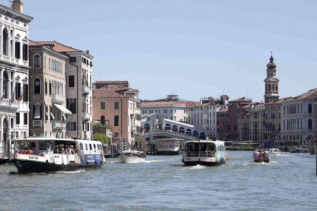 Rialto Bridge in Venice